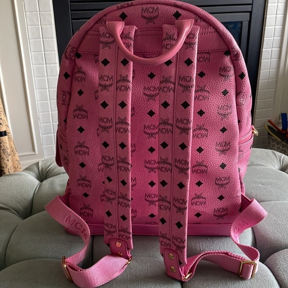 MCM Dual Stark Studded Visetos Pink Backpack - Picture 4 of 16
